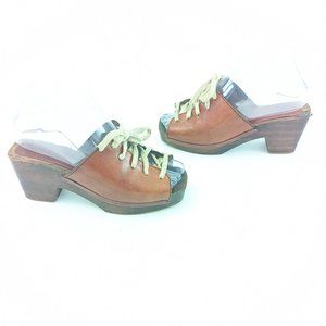 Vintage Caressa Leather and Wooden Lace up Sandals - Size 5.5 B